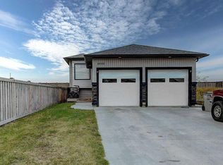 8090 E 91st St, Grande Prairie, AB T8X 0P2