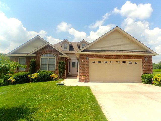 1st image of 115 Creek Ln