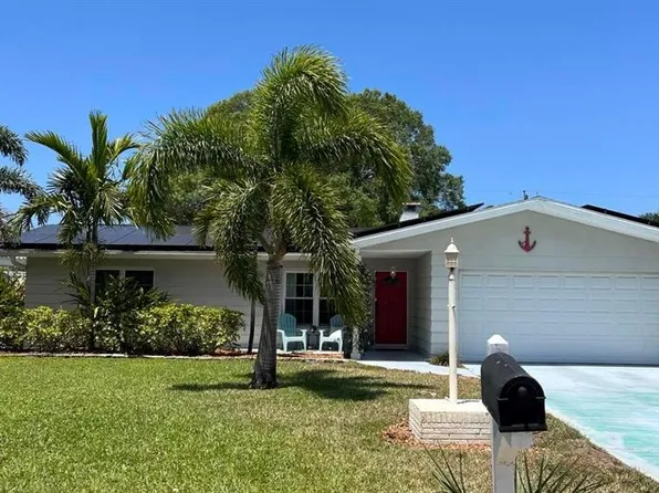 14163 Cook Dr, Largo, FL 33774