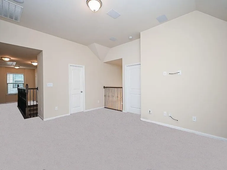 23919 Villa Lisa Dr — Photo 7