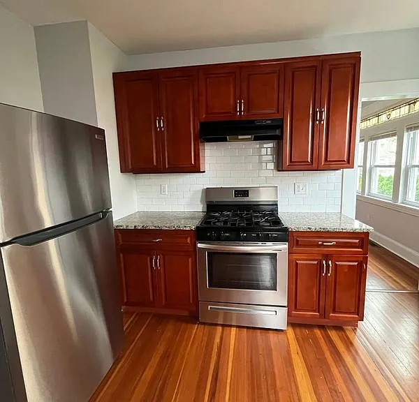 415 Willow St — Photo 14