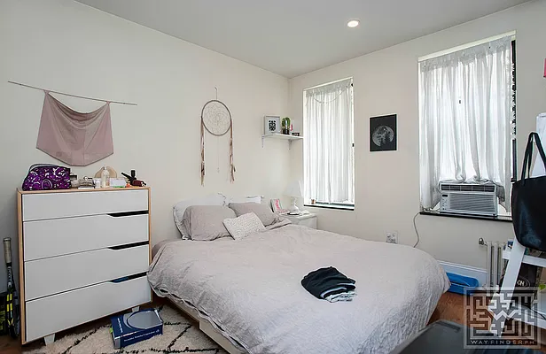 Rented by OGI Management | media 15