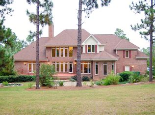 12 Kilberry Dr, Pinehurst, NC 28374