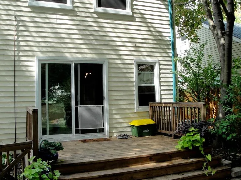 Rear deck