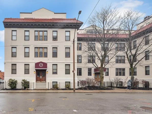 33 Brainerd Rd APT 311, Allston, MA 02134