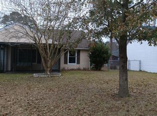 151 Manchester Rd, Summerville, SC 29486