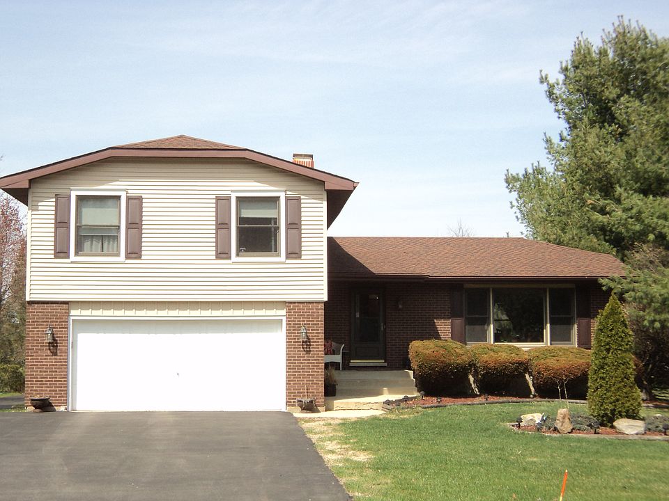 1st image of 40W764 Bridle Creek Dr