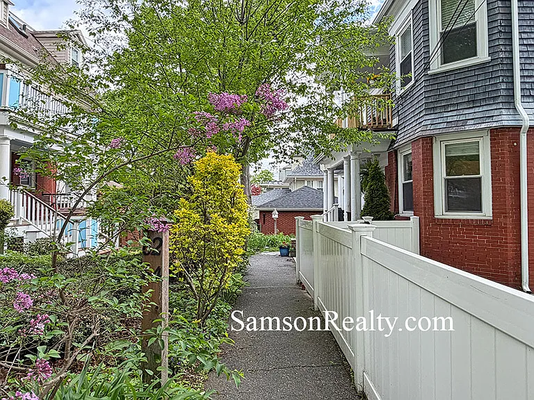 64 Forest St #2 — Photo 20