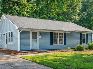 511 Apple Ridge Rd, Greensboro, NC 27406