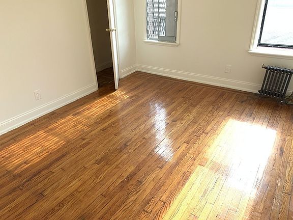 2nd image of 2516 Bedford Ave APT 4A