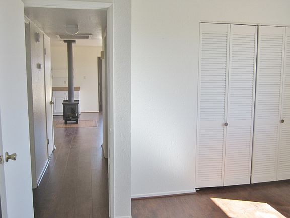 3rd image of 4866 W Mayan Dr
