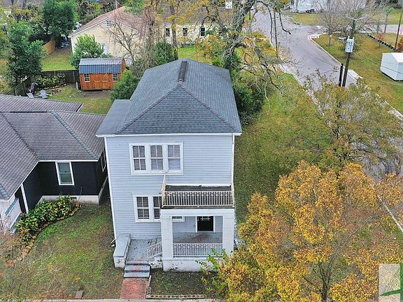 2nd image of 627 E Anderson Street