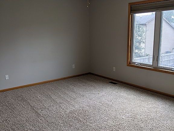 5th image of 1509 W Jackson Ave