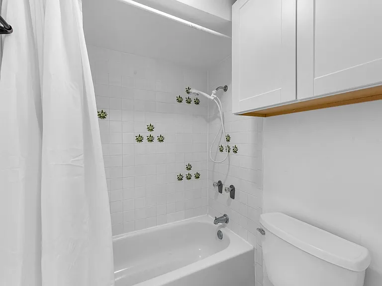 5150 Hidalgo St #202 — Photo 20