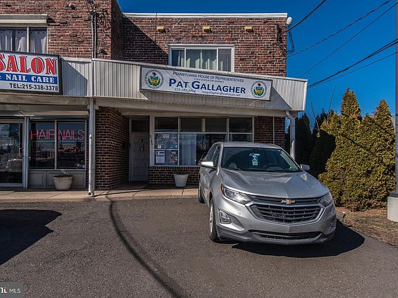 4th image of 8760 Frankford Ave