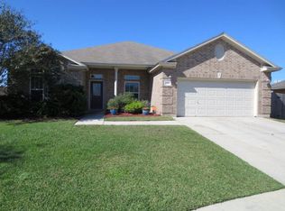 103 Red Oak Ct, Victoria, TX 77901
