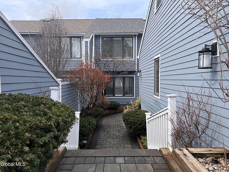 3rd image of 3 South Collins Terrace