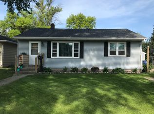 1711 5th St S, Moorhead, MN 56560
