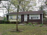 2nd image of 192 Abbott Ave