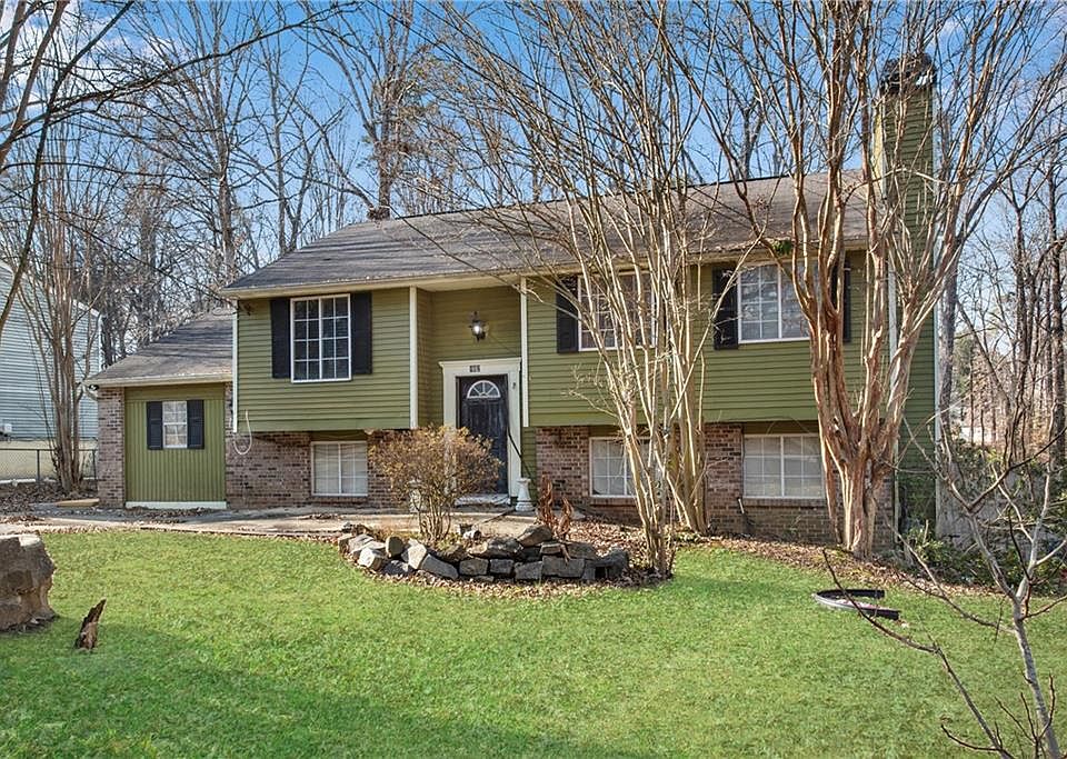 1st image of 902 Traymore Dr
