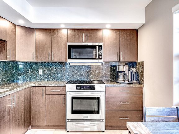 5th image of 4040 W Palm Aire Drive #202