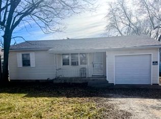 2950 W Water St, Springfield, MO 65802