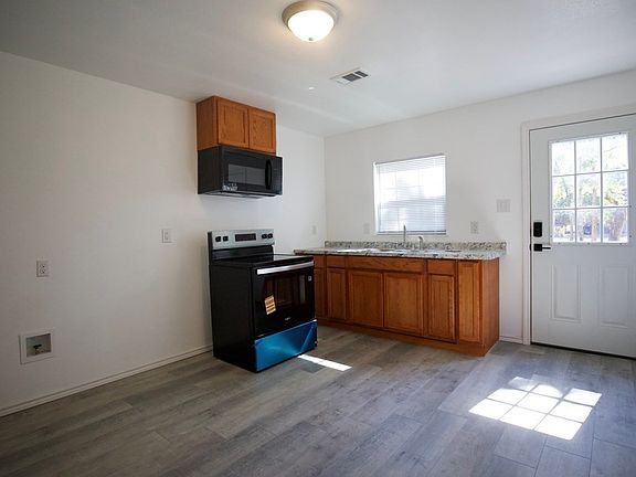 5th image of 14192 Campfire Cir