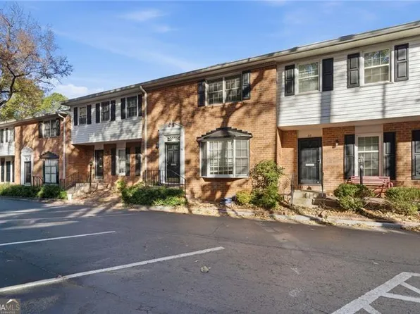 6520 Roswell Rd Unit 79, Sandy Springs, GA 30328