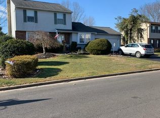 256 Barnsbury Rd, Langhorne, PA 19047