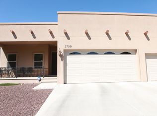 5709 Pinehurst Dr, Farmington, NM 87402