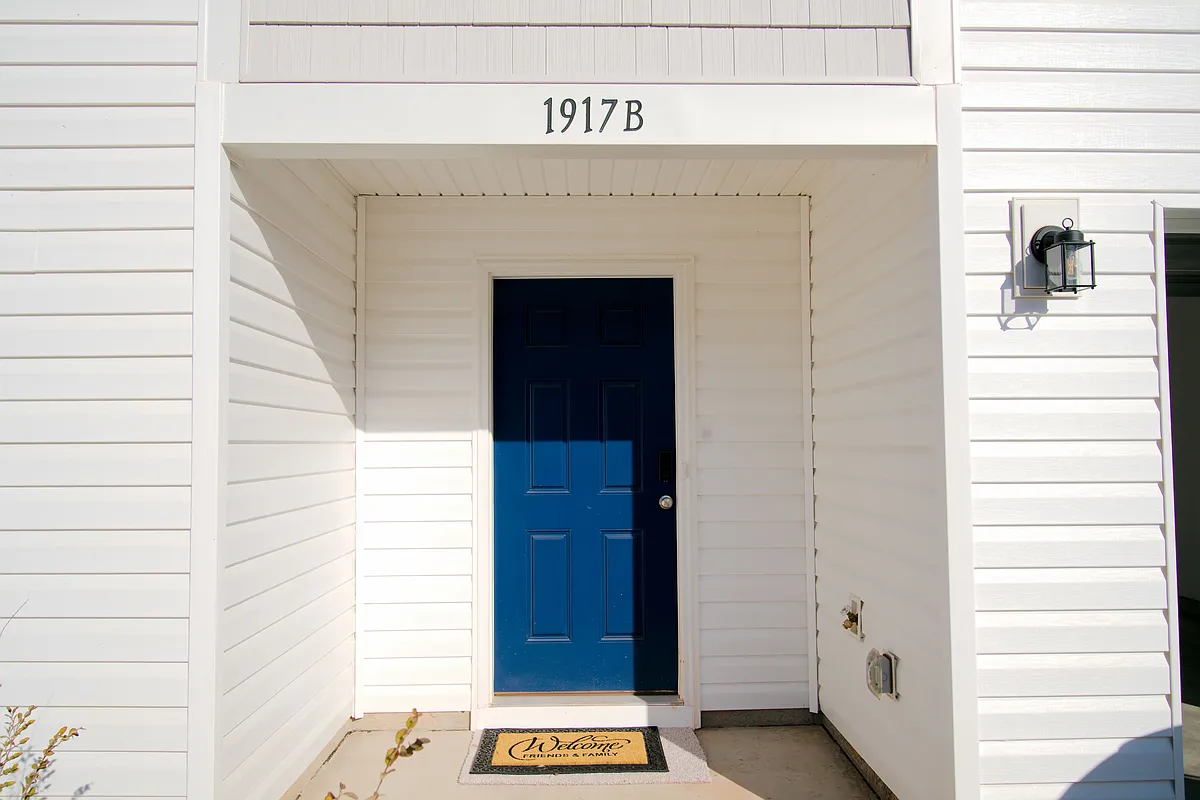 Building Photo - 1917B Tranquility Cir