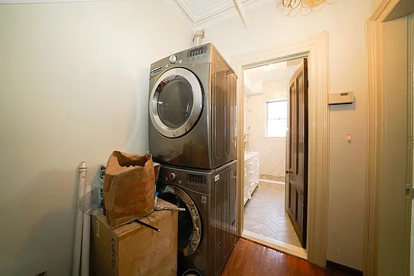 Rented by Sterling Realty Solution Inc | media 9