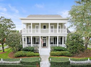 407 Celebration Ave, Celebration, FL 34747