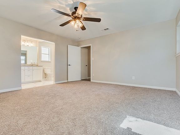 5th image of 3601 Ashford Ave