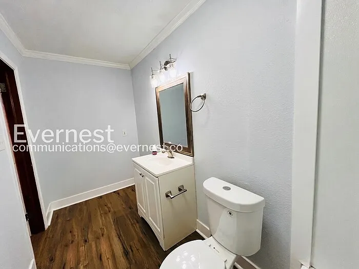 521 Launcelot Rd — Photo 12