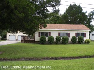 104 Hillcrest St, Havelock, NC 28532