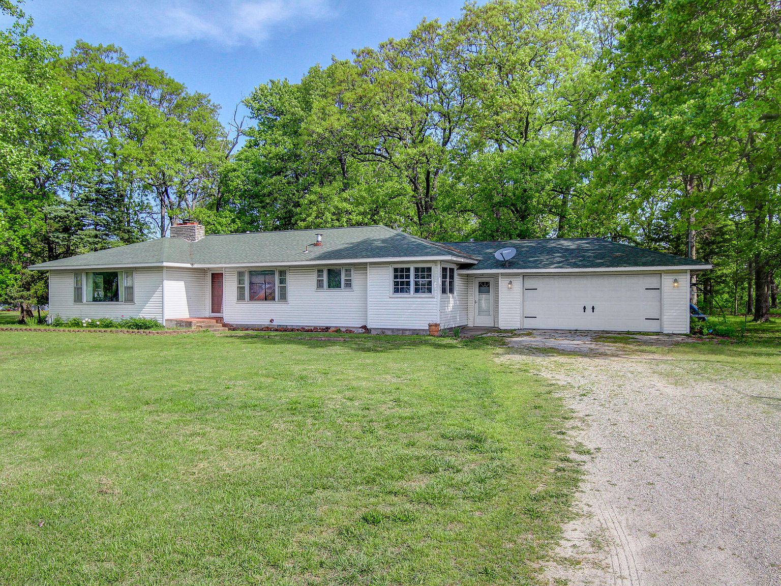 1405 East Church Street, Aurora, MO 65605 Zillow