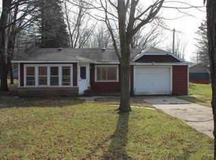 7182 Hagar Shore Rd, Coloma, MI 49038