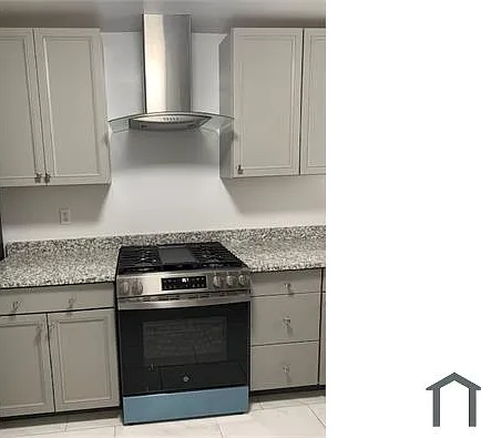 3 bed, 1300 sqft, $1,700 — Photo 4