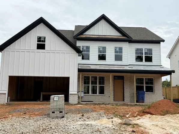 8229 Brown Cir, Marietta, GA 30066