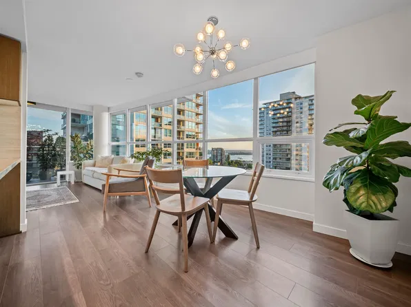 125 E 14th St #704, North Vancouver, BC V7L 2N7