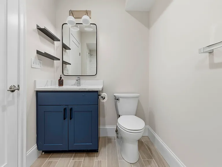 29-31 Ward St #302 — Photo 14