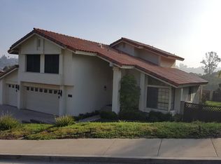 966 Surrey Dr, Bonita, CA 91902