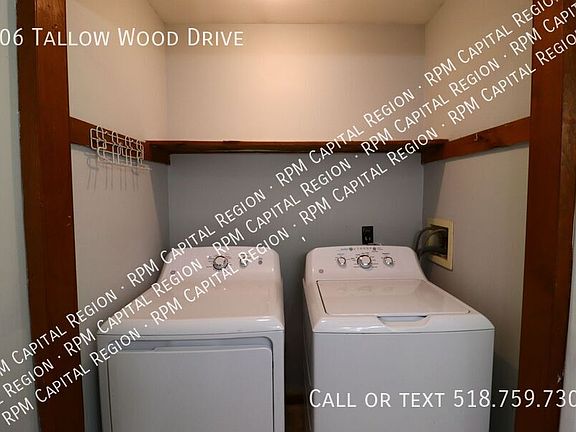 3rd image of 206 Tallow Wood Dr