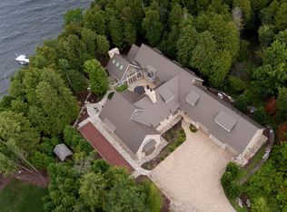 8015 White Cliff Rd, Egg Harbor, WI 54209