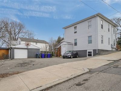 35 Sterling Ave, Providence, RI, 02909