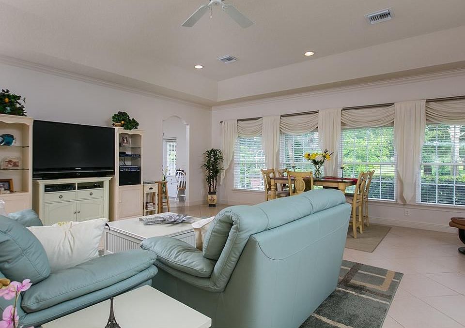 1st image of 5845 Magnolia Ln