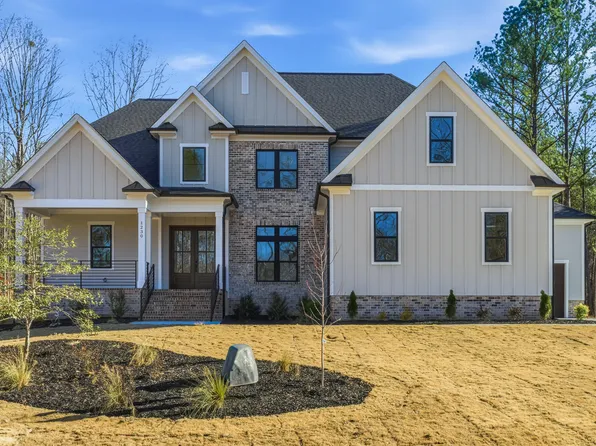 1230 Red Cedar Ct, Youngsville, NC 27596