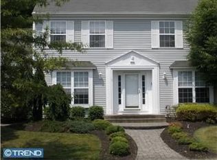 18 Clinton Ln, Marlton, NJ 08053