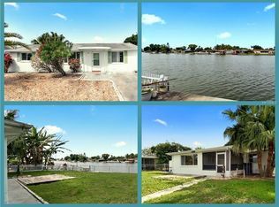 2215 Riomar Dr, Holiday, FL 34691